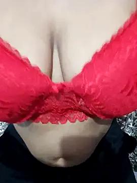 Chahat_124 — Boobs on oil