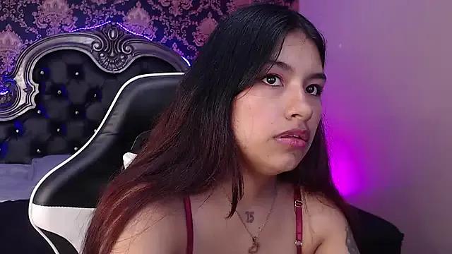 Freechat ChantalPetit on StripChat