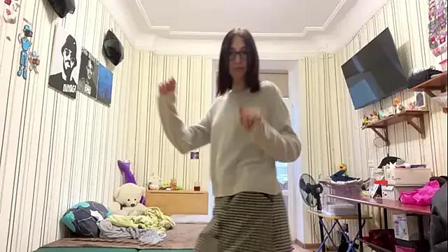 StripChat CharitaTafel is Freechat CharitaTafel — I am new here! Goal - put on a sexy dres