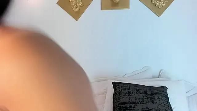 CharlottePetitte — Sexy dance with no bra