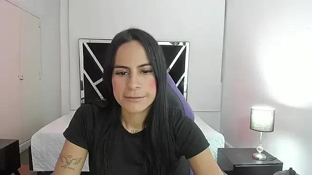 charlotthe_ee — Naked and dance
