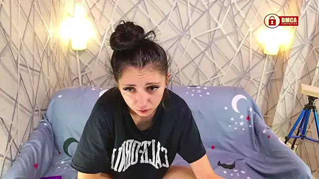 Charming_LIA — Oil show at goal