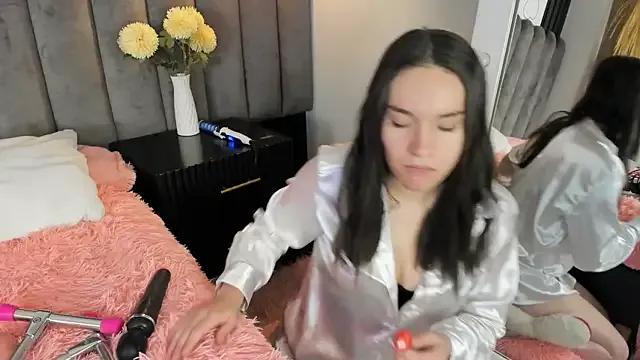 Freechat chelsea_bolton_ on StripChat