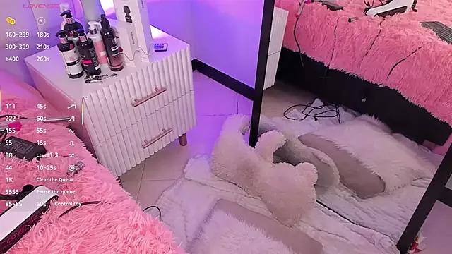 Freechat chelsea_bolton_ on StripChat