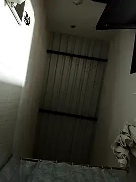 chloe_90 — Squirting