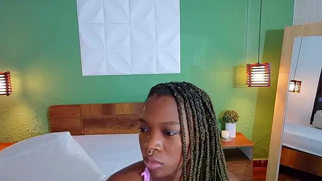Freechat Chocolatte_dreams on StripChat