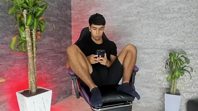 CHR58_ — Cum show