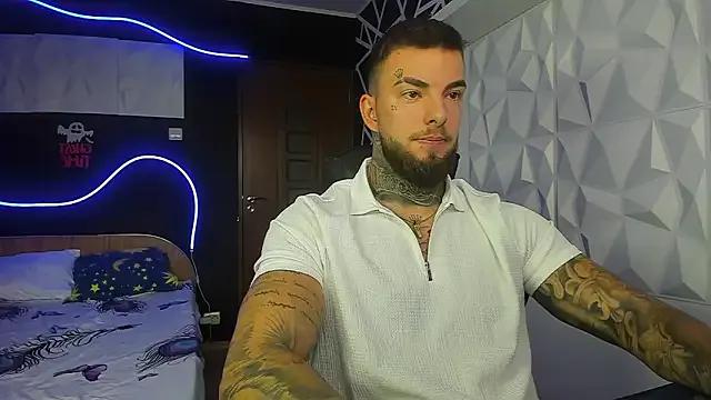 Chrisjordan66 — CUM SHOW!!!
