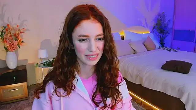 Freechat ChristinaConteeree on StripChat
