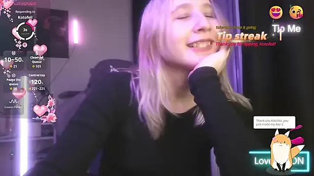 ChristinaFivePlus — Take of panties
