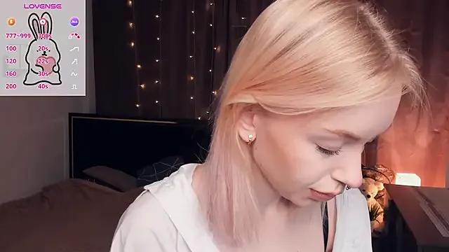 CleoStier — Make heart for you <3