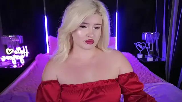 CocoSecretss on StripChat 