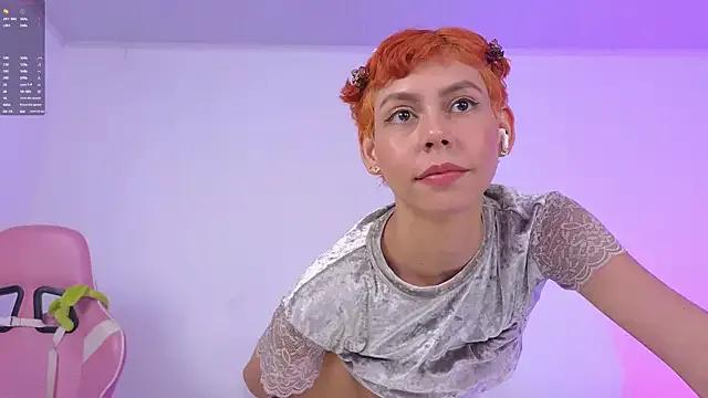 colette_e — Fingers in my pussy