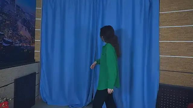 CoraleeTindel — show feet