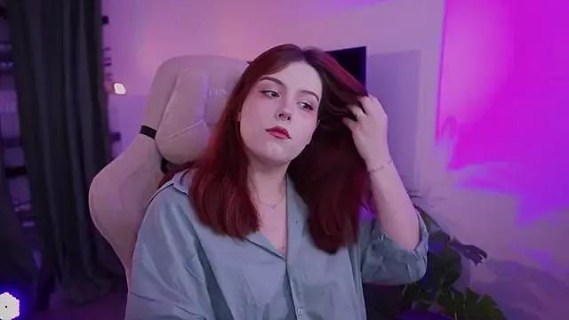 Freechat CoralineKeyns on StripChat