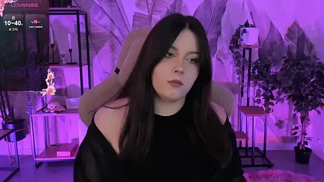 CoralineKeyns — spank ass 20 times