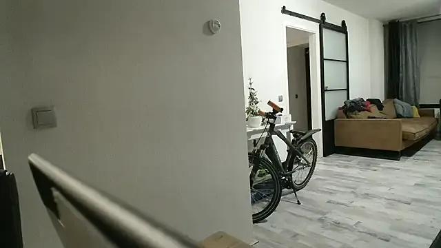 CoupleKitty — CUM IN ASS