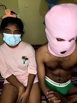 StripChat couplesexroom is Freechat couplesexroom — Full nude in public