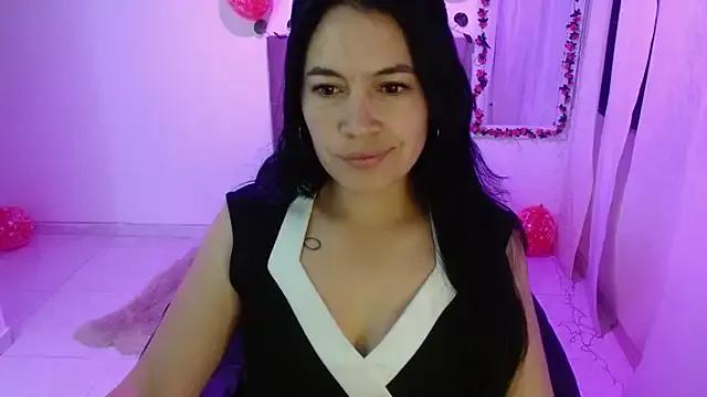 cristal1609 — Freechat on StripChat