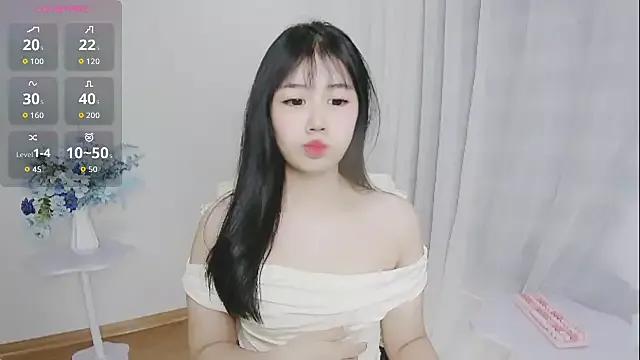 Freechat Crystal_Lea on StripChat