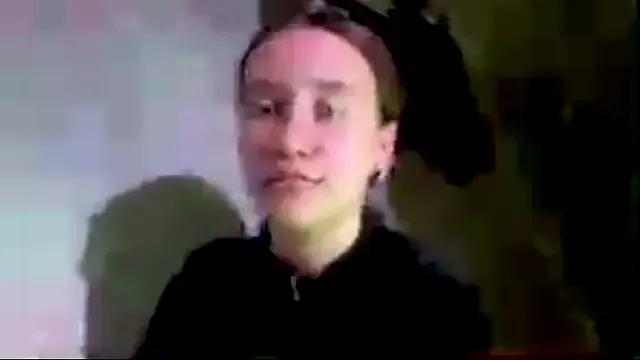 StripChat CurelJuule is Freechat CurelJuule — Eye contact