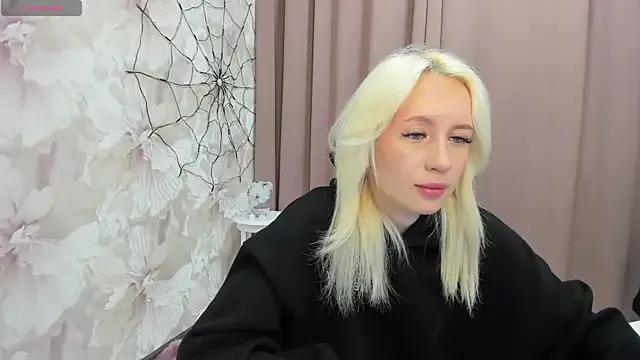 cute_luucy — hand bra