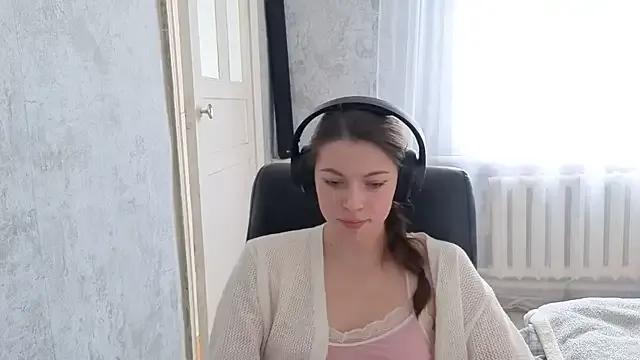 CutieAnny — Spin around, show my outfit