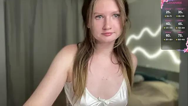 cutykittty — massage boobs+ control 2 min
