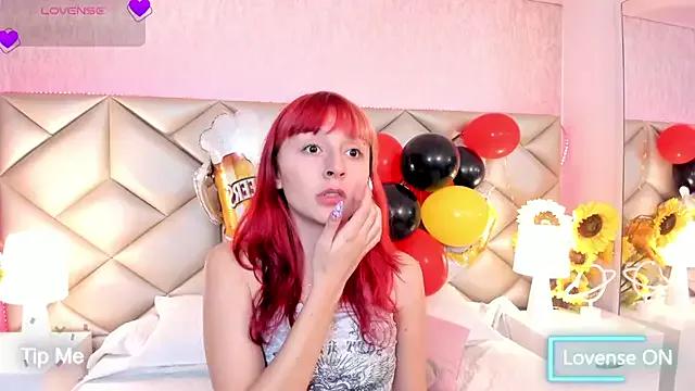 dafnne_hall — Striptease 