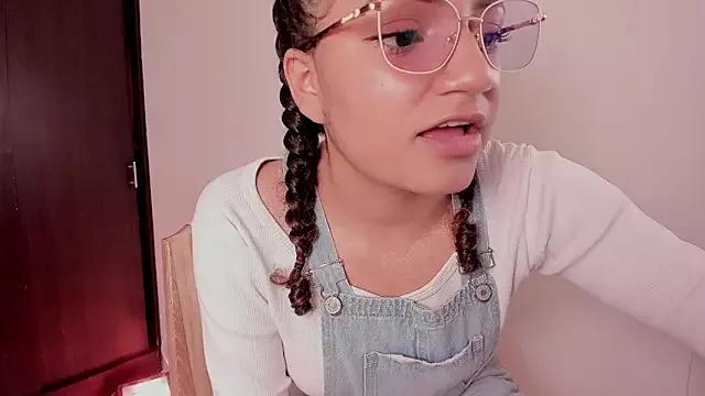 Freechat DAHLIA_BROWNIE on StripChat