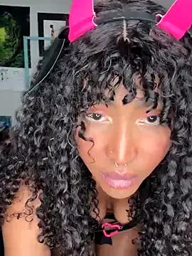 StripChat DaisyMynx is Freechat DaisyMynx — Oil on my tits