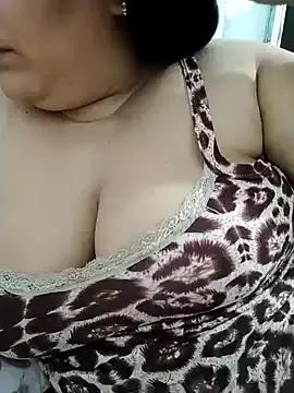 Freechat DALO3A85 on StripChat