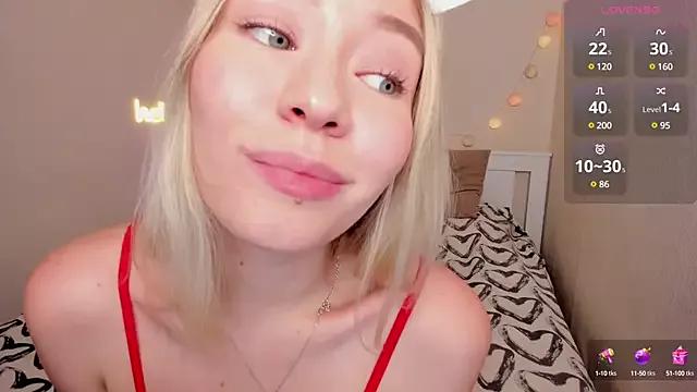 Freechat DanaCandy on StripChat