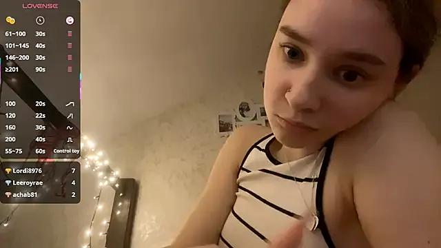 DanaCore on StripChat 