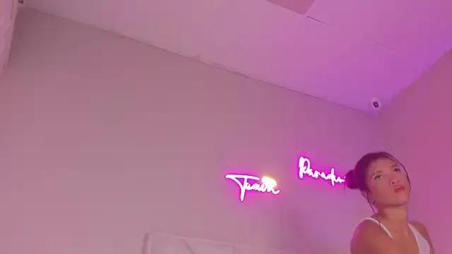 dani_skinny_ — SHOW SQUIRT
