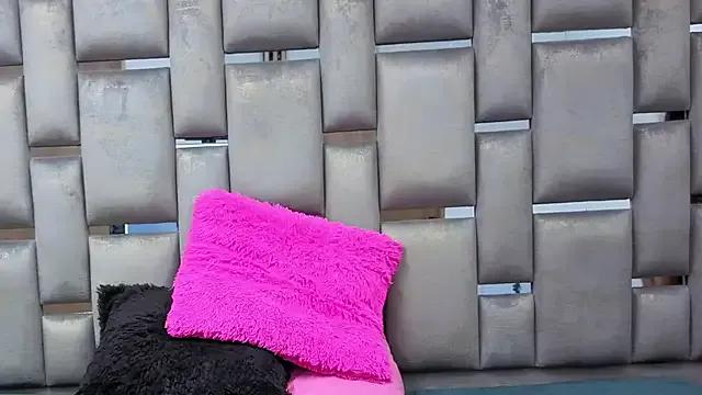 Freechat daniela_rivasth on StripChat