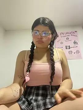 Freechat dayis_butera on StripChat
