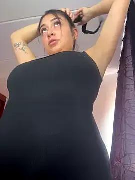 Freechat dayra_angels on StripChat