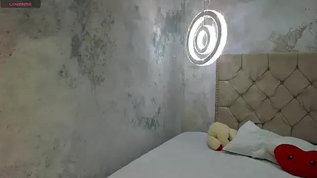 debora_ortiz — FUCK PUSSY HARD WITH DILDO 20 CM