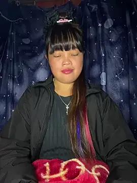 StripChat delwyn- is Freechat delwyn- — Gip em hon thnh mc tiu  ng