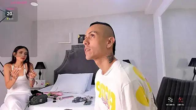 StripChat DerryAndIzzy is Freechat DerryAndIzzy — French kiss