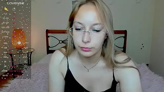 dina_sunshine — Show ASS in panties