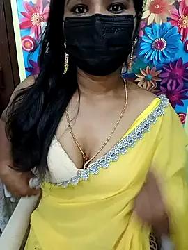Divya_Spandhana_90 — Private on StripChat