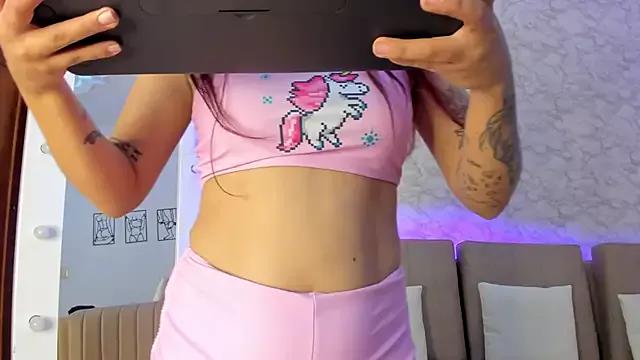 Doll_Milly15 on StripChat 