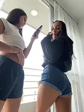 Freechat dominantandsubmissiveshow on StripChat