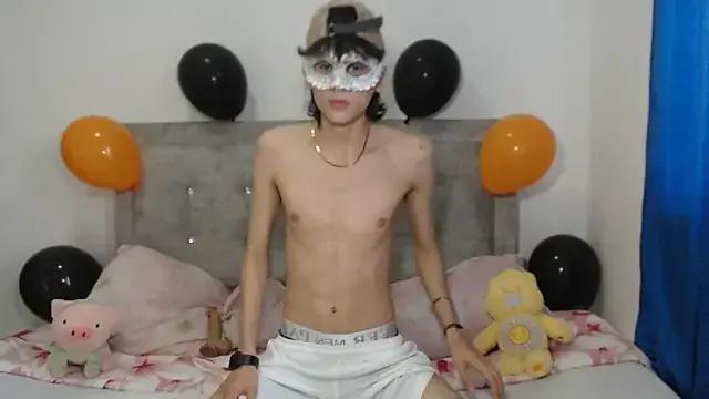 dylann_ross — SHOW COCK X 1 MIN 