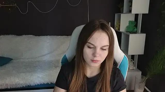 Freechat Dyna_bae on StripChat