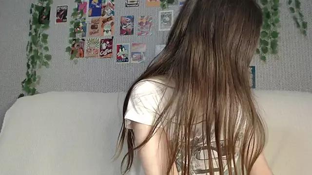 Freechat Effi_18 on StripChat