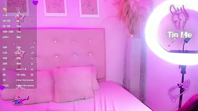 Freechat EIMY_BRIGHT on StripChat