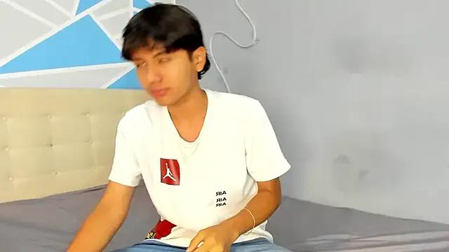 ELCHINO_69 — Fuck Hard And Cum Show